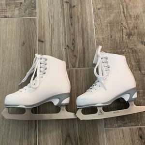 Jackson 150 Girl’s Ice Skates Size 12J